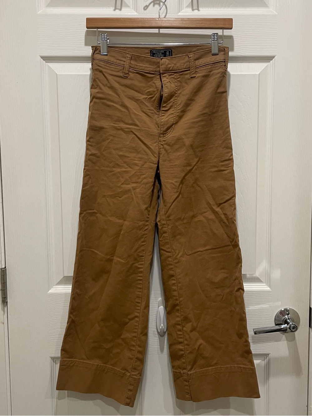 Abercrombie High Rise Crop Wide Leg Pant